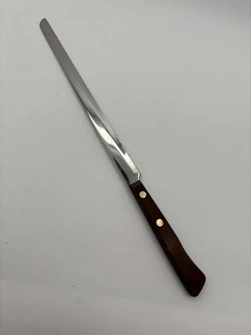 Vintage Ekco Flint Stainless Vanadium Serrated Bread Knife with Wood Handle